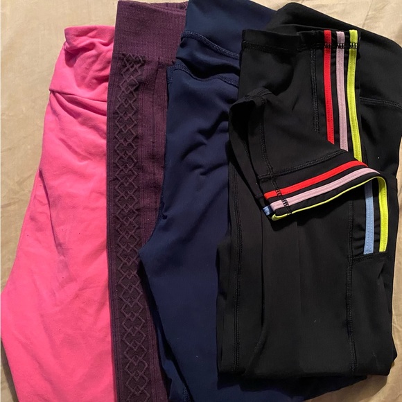 Womens Medium (8-10) FEEL FREE TO MAKE OFFERS, I WILL PROBABLY TAKE IT! - Picture 3 of 4